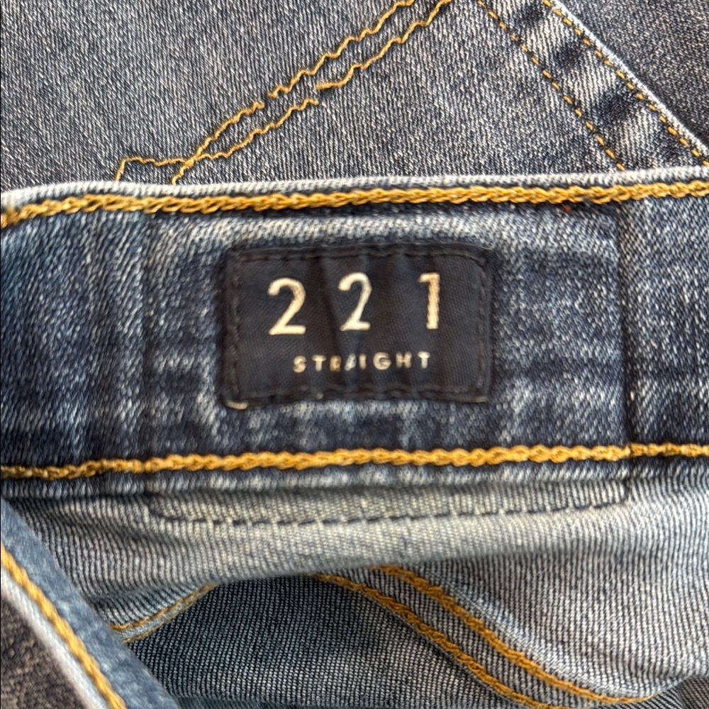 Men's Blue Jeans - Picture 9 of 9